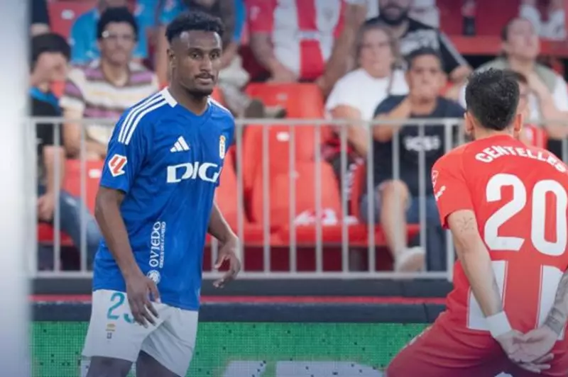 ريال أوفييدو يخطو نحو الصعود للدوري الإسباني بمشاركة اللاعب هيثم حسن